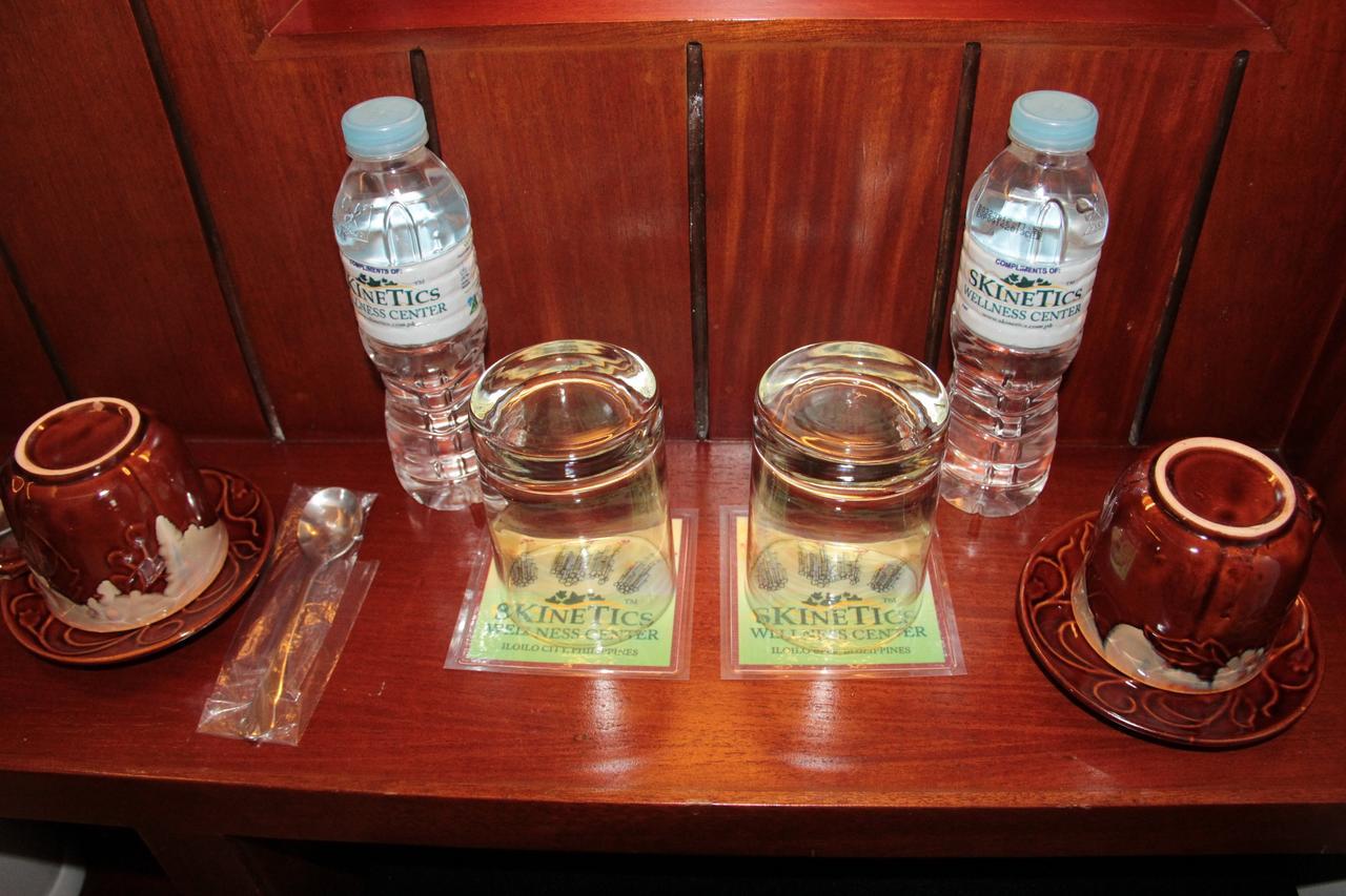 Skinetics Wellness Center Boutique Hotel Iloilo City Bagian luar foto