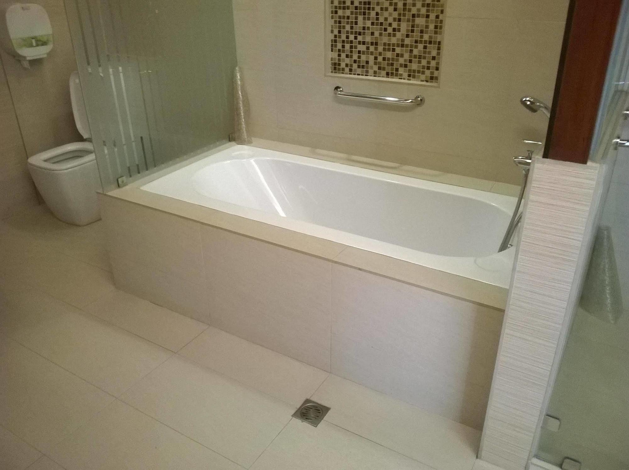 Skinetics Wellness Center Boutique Hotel Iloilo City Bagian luar foto